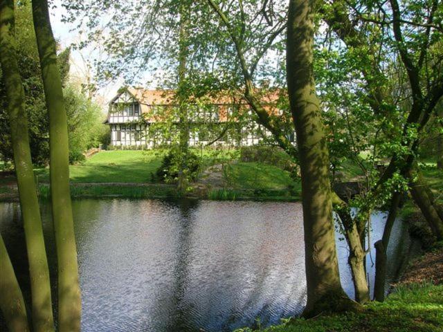 Hotel Kasteelhof 'T Hooghe Ieper Eksteriør bilde